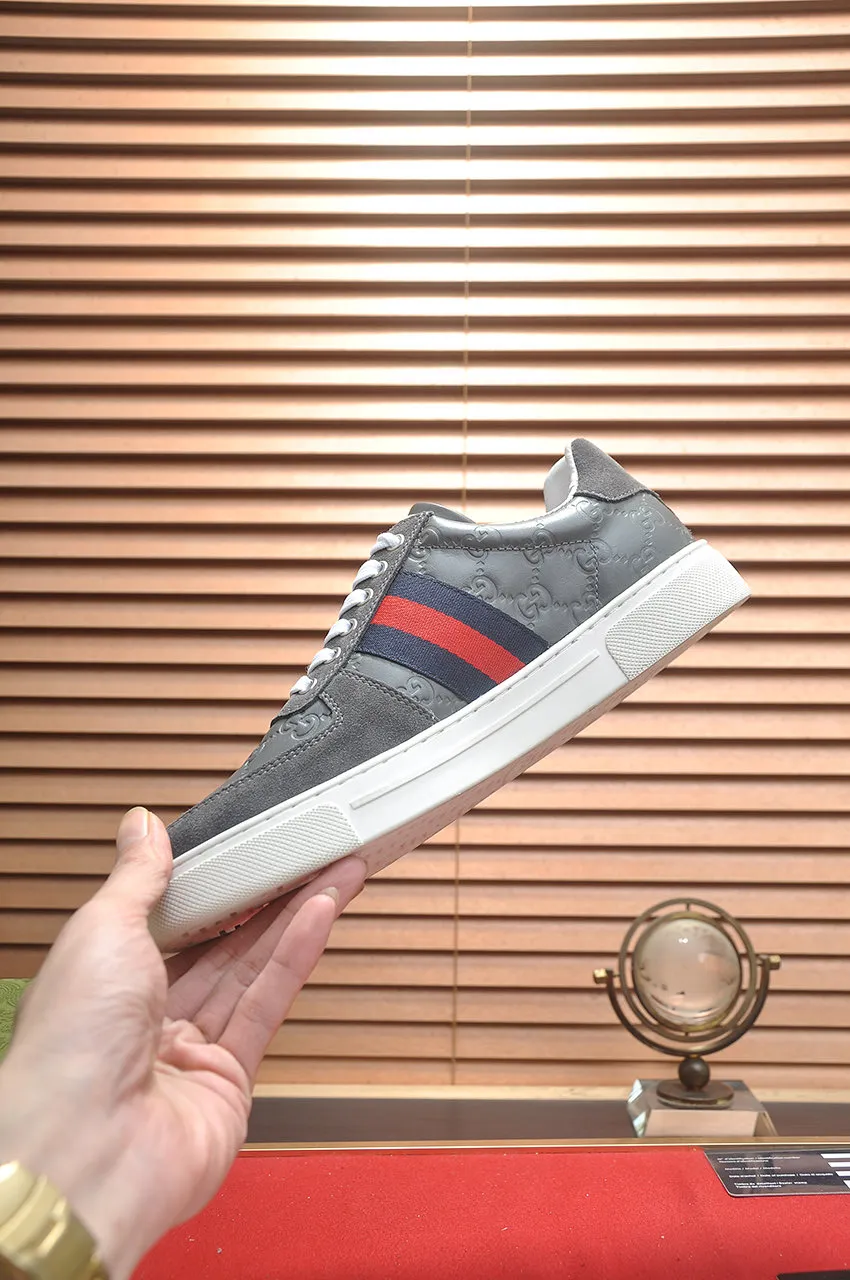 Men's men's shoes💰440💶[GUCCI] official website 1:1 men's sports shoes are now on the market. They are made of original fabric + water-dyed sheepskin lining, plus the official website original 1:1 comfortable outsole. Fashionable and versatile, super comfortable and breathable. Standard shoe size 38/45 (custom-made size 45 is non-refundable)